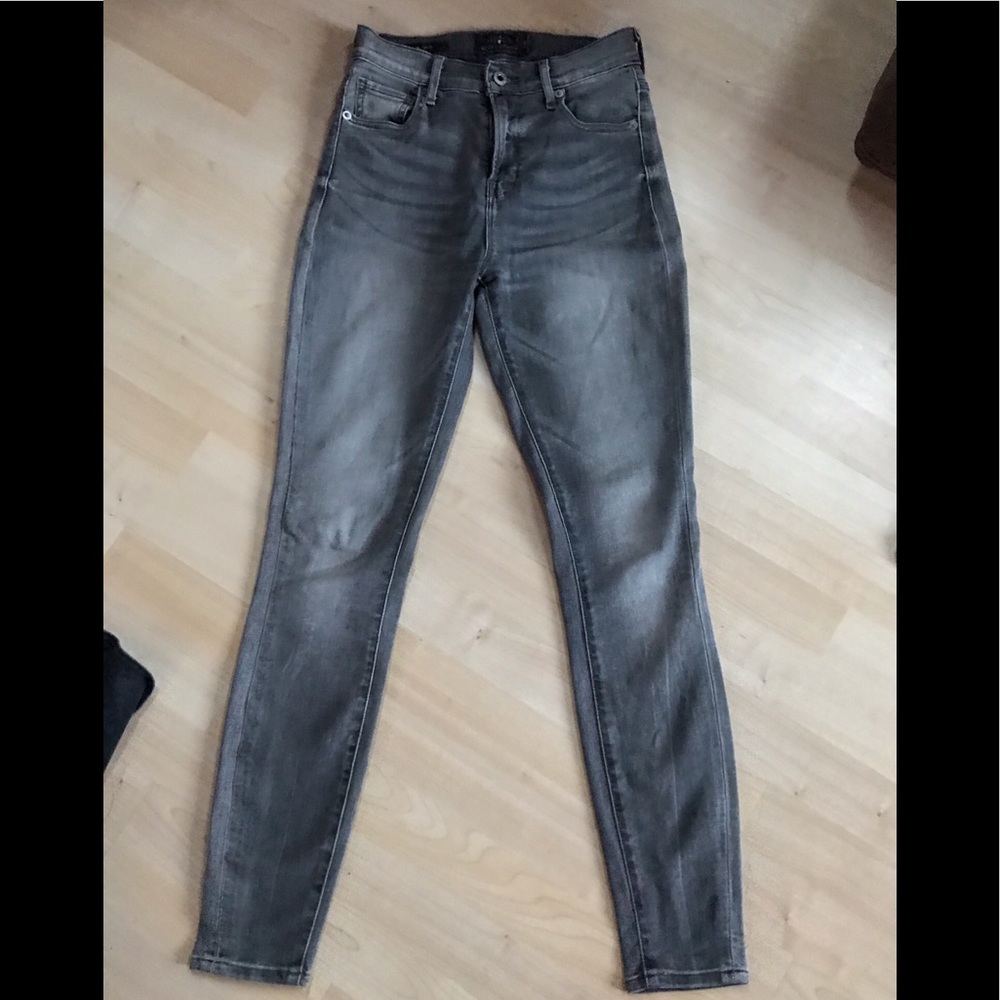 Lucky Brand grey skinny jeans size 0